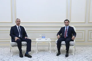 Oʻzbekiston va Tojikiston oʻrtasidagi strategik sheriklik natijalari va 2026-yilga moʻljallangan hamkorlikning ustuvor yoʻnalishlarini muhokama qilishdi
