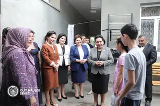 Во главе с Председателем Сената организуются встречи по эффективному налаживанию работы женского активиста