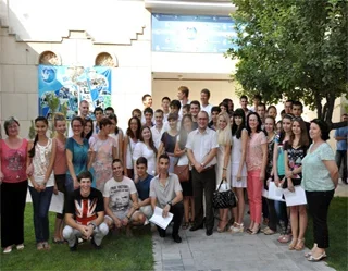 Uzbek students receive certificates