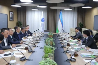 Ўзбекистон рақамли технологиялар вазири JBIC билан рақамли инфратузилмани ривожлантиришни муҳокама қилди