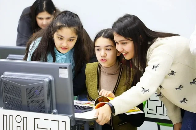 Technovation Girls Uzbekistan maktab yoshidagi qizlar uchun xalqaro dasturning 10-mavsumiga qabulni boshladi