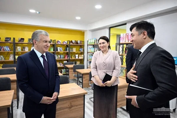 Президент замонавий мактабдаги шароитларни кўздан кечирди