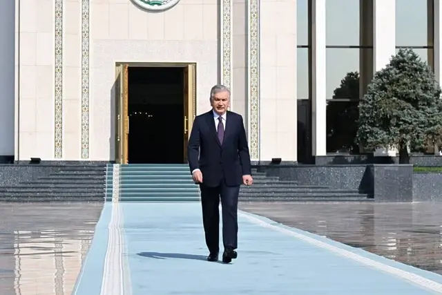 Prezident amaliy tashrif bilan Qozog‘istonga jo‘nab ketdi