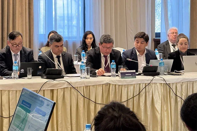 O‘zbekiston transport vaziri o‘rinbosari Olma-otadagi SIPA forumida so‘zga chiqdi