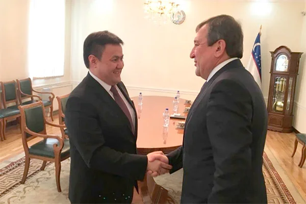 Глава Ташкента провел встречу с Послом Кыргызстана
