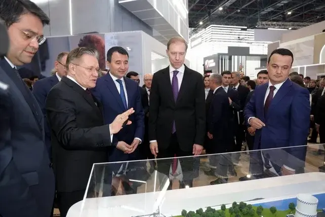 Rosatom Chief Showcases Advanced Solutions at Innoprom Central Asia Exhibition