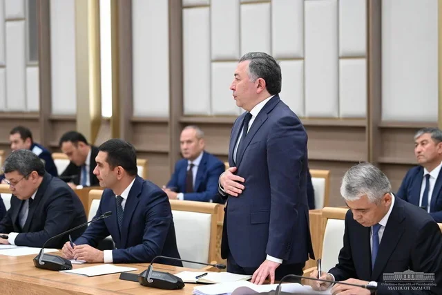 Агентство по внешней трудовой миграции будет подчинено Кабмину, а его главой назначен Бехзод Мусаев