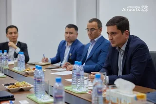 Uzbekistan Airports и EU Wings обсудили создание совместного предприятия в Навои