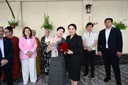 Танзила Нарбаева вручила ордена семьям выдающихся артистов Узбекистана