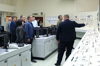 "O‘zatom" delegatsiyasi Belarus AESga tashrif buyurdi
