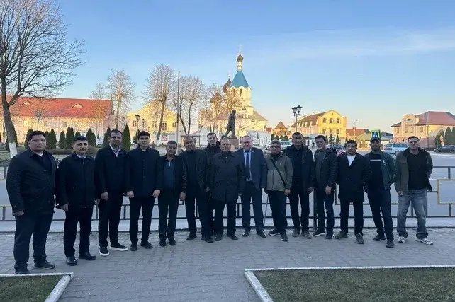O‘zbekiston tadbirkorlari Vitebsk viloyatida chorvachilik salohiyatini o‘rganmoqda