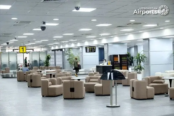 An updated CIP hall is available at the Tashkent airport for those arriving in the capital