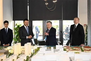 O‘zbekiston Prezidenti "Sea Breeze" kurort majmuasi faoliyati bilan tanishdilar