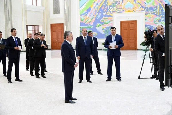 Uzbek President gets acquainted with construction projects