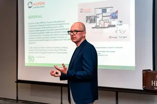 Acer отметила 50-летие и представила новые направления развития