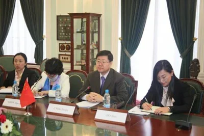 Chinese envoy pays visit to MFERIT Uzbekistan