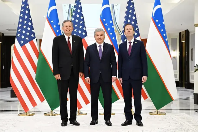 Президент Узбекистана встретился со спецпосланником США Серджио Гором