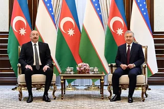 O‘zbekiston Prezidenti Ozarbayjon bilan amaliy hamkorlikni kengaytirish muhimligini qayd etdi