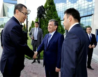 Uzbek and Romanian PMs hold negotiations