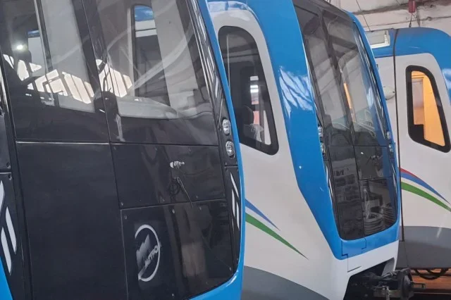 Тошкент метрополитени янги поездлар олди