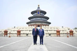 Xi, Trump Discuss Philosophy at Temple of Heaven Visit