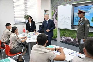Верховный Главнокомандующий посетил Университет общественной безопасности
