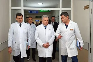 Prezidentimiz Guliston shahridagi fojiada jabrlanganlardan xabar oldi