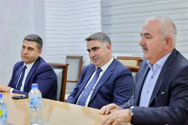 O‘zbekiston Ozarbayjonning NB Holding kompaniyasi bilan qo‘shma ishlab chiqarish yo‘lga qo‘yishni rejalashtirmoqda