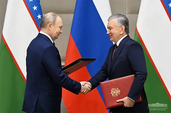 Узбекистан и РФ подписали пакет соглашений