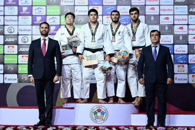 Мухаммадсодик Содиков завоевал золотую медаль на молодежном Чемпионате мира по дзюдо