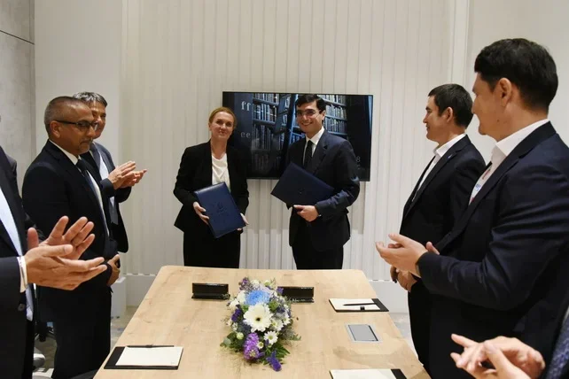 АО «Узбекнефтегаз» и Schlumberger подписали соглашение по управлению месторождениями Устюртского региона