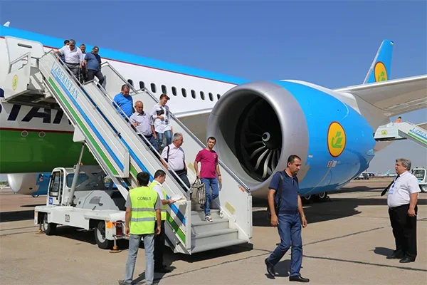 «Uzbekistan Airways» предоставляет 30% скидку на внутренние рейсы
