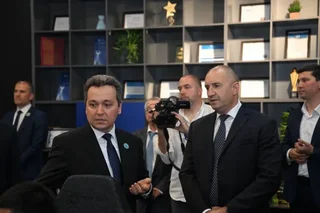Bolgariya yetakchisi IT Park Uzbekistan faoliyati bilan tanishdi