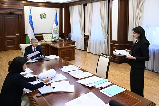 President Reviews Proposals on Healthcare System Transformation