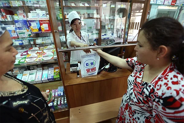 List of medicaments and medical products, mandatory for all drugstores, approved
