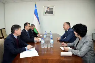Uzbek DFM holds a meeting with the Ambassador of Romania