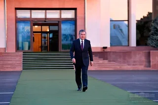Ўзбекистон Президенти Францияга жўнаб кетди