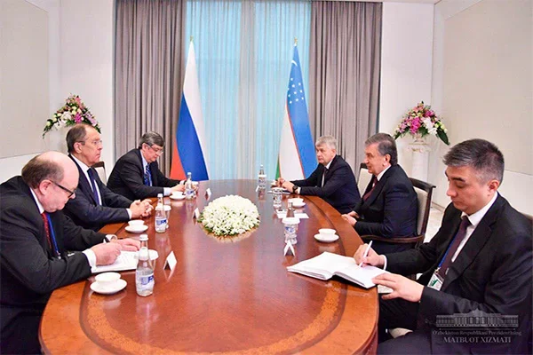 President of Uzbekistan receives Mogherini, Lavrov and Çavuşoğlu