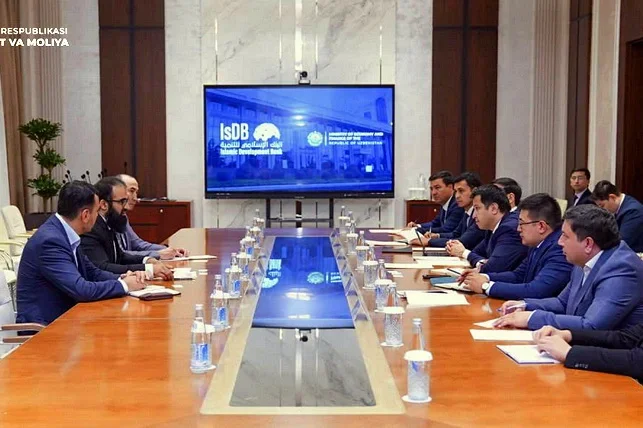 Uzbekistan and IsDB Discuss Expanding Cooperation in Infrastructure and Rural Projects