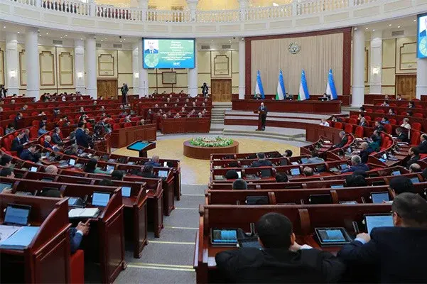Референдум по Конституции пройдет 30 апреля