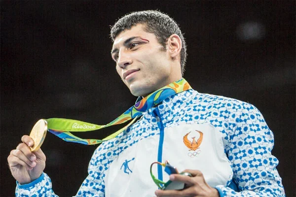 Боксер Шахобиддин Зоиров стал чемпионом Олимпийских игр (видео)
