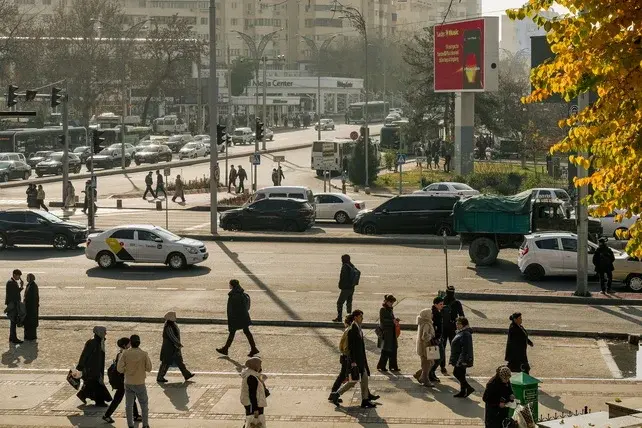 Yandex Uzbekistan светофор чироқларини реал вақтда хариталарда кўрсатади