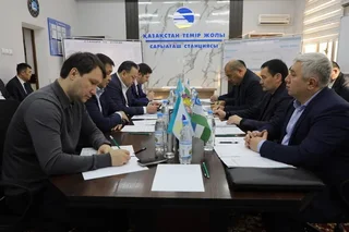 Oʻzbekiston transport vaziri Qozogʻiston temir yoʻllari rahbarlari bilan transport yoʻlaklarini rivojlantirish masalasini muhokama qildi