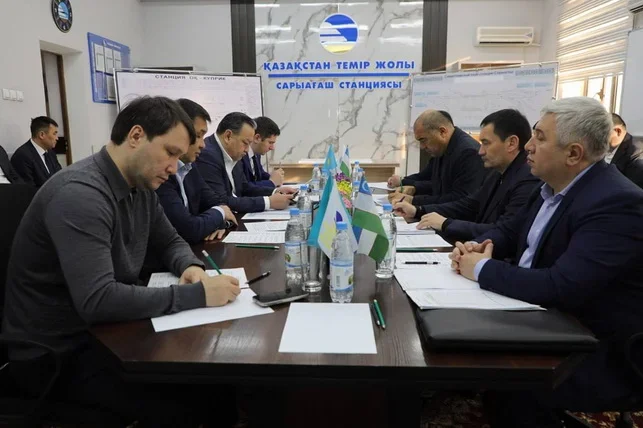Oʻzbekiston transport vaziri Qozogʻiston temir yoʻllari rahbarlari bilan transport yoʻlaklarini rivojlantirish masalasini muhokama qildi