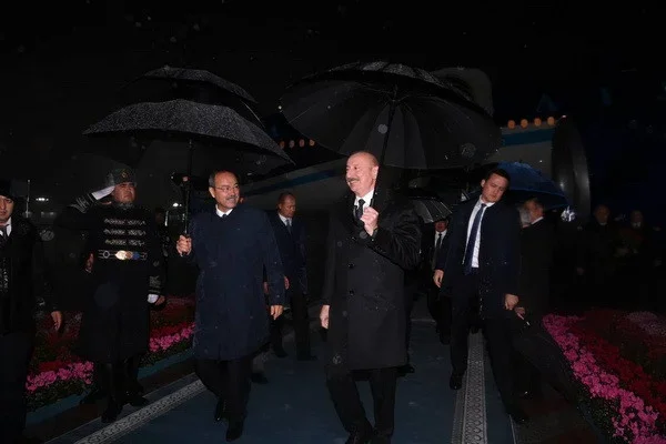 Президент Азербайджана прибыл в Узбекистан