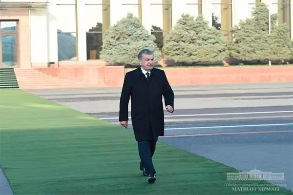 Uzbek President arrives in Syrdarya
