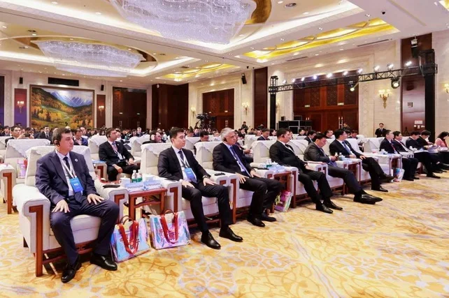 Oʻzbekiston Pekinda boʻlib oʻtgan seminarda “Yangi Toshkent” loyihasini taqdim etdi