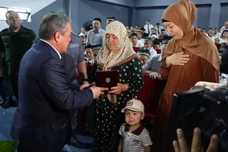 Xizmat vaqtida halok bo‘lgan profilaktika inspektori “Jasorat” medali bilan taqdirlandi