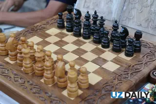 Шахматная федерация Узбекистана получила награду FIDE