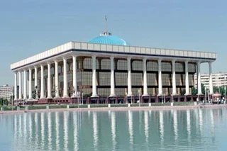 Фракция йиғилишлари бўлиб ўтди